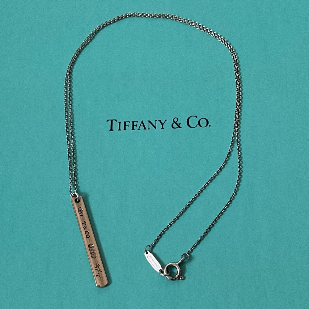 TIFFANY & CO. Vintage 1837 Rubedo Bar Pendant Necklace
